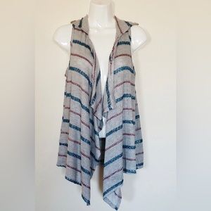Maurices Womens Hooded Vest Sz L Gray Striped Sleeveless Lightweight Open Front